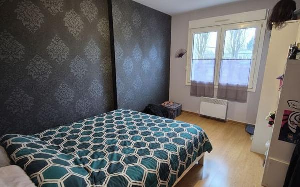 Appartement à louer    3 pièces • 75 m2 Yutz