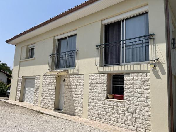 Maison à vendre 122 912 € Saint-Pierre-d'Eyraud 5 p 142 m² DPE C