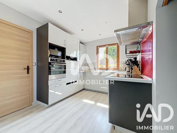 Maison à vendre 5 pièces 110 m² Chevry-Cossigny