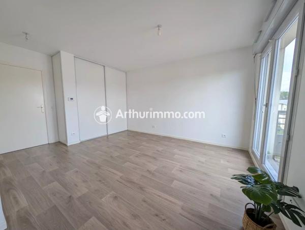 Vente Appartement 1 pièces 26 m2 à Savigny-le-Temple