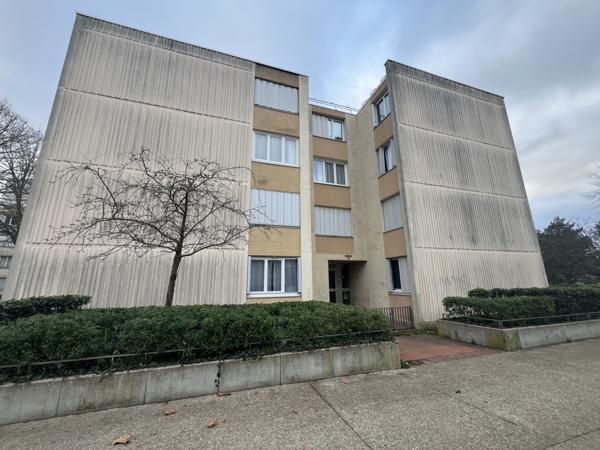 Ulis (91940) APPARTEMENT CENTRE Les Ulis