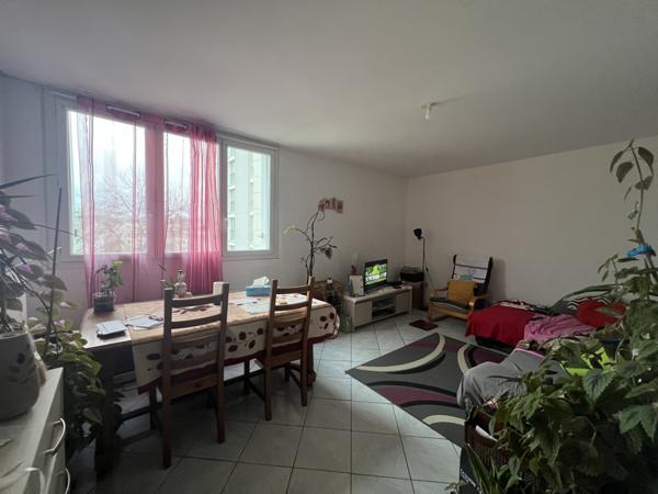 Ulis (91940) APPARTEMENT CENTRE Les Ulis