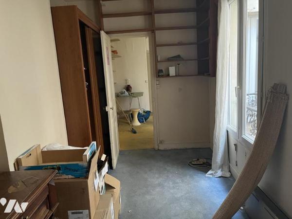 Appartement deux pièces, secteur Jules Joffrin