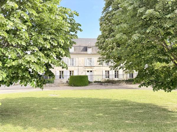 Un domaine de caractère au potentiel de maison d’hôtes rare — Au cœur du pays du Cognac