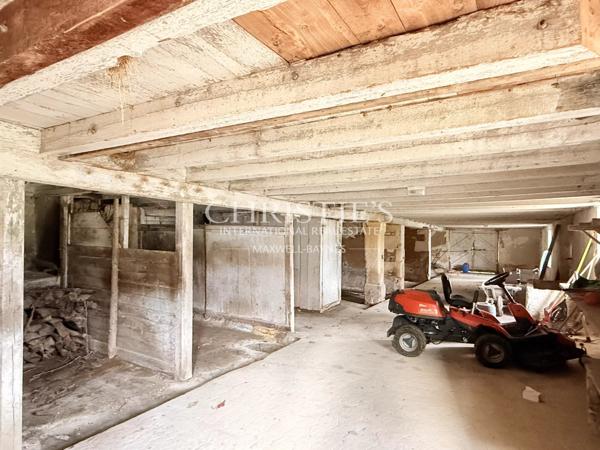 Un domaine de caractère au potentiel de maison d’hôtes rare — Au cœur du pays du Cognac