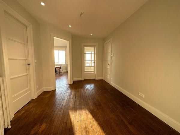 L'adresse vous présente un bien RARE A LA LOCATION !