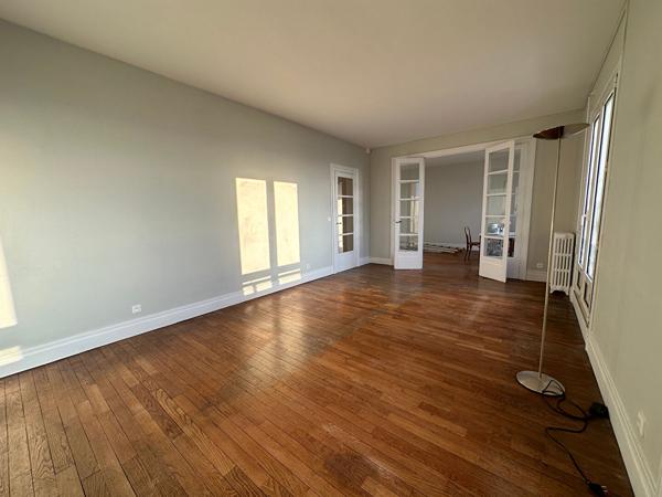 L'adresse vous présente un bien RARE A LA LOCATION !