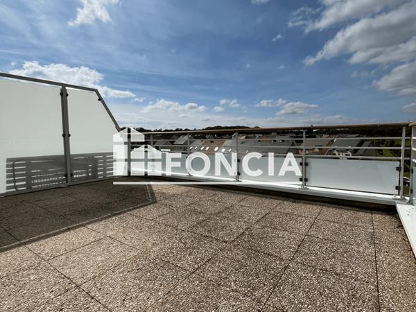 Location Appartement 2 pièces 59.71 m² - 75 RUE DES PIERIDES Saint Sebastien De Morse 27180
