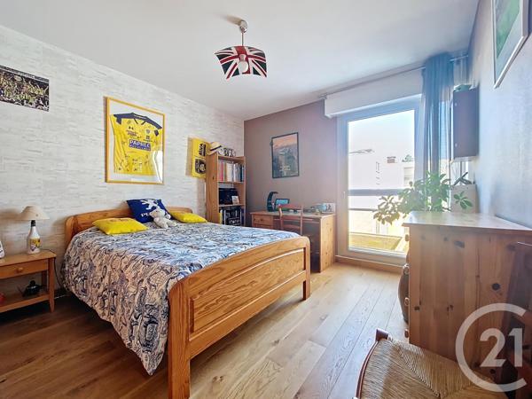 Appartement T4 à vendre  4 pièces - 91,11 m2 CHAMALIERES - 63