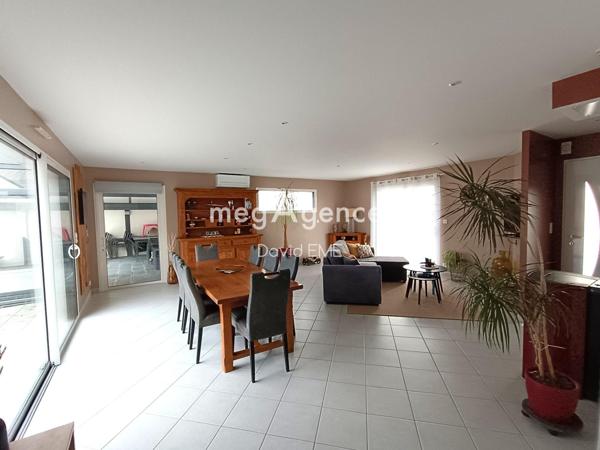 Maison à Aizenay, 85190 - 7 pièces 145m²