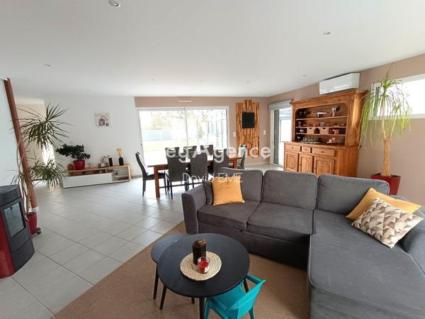 Maison à Aizenay, 85190 - 7 pièces 145m²