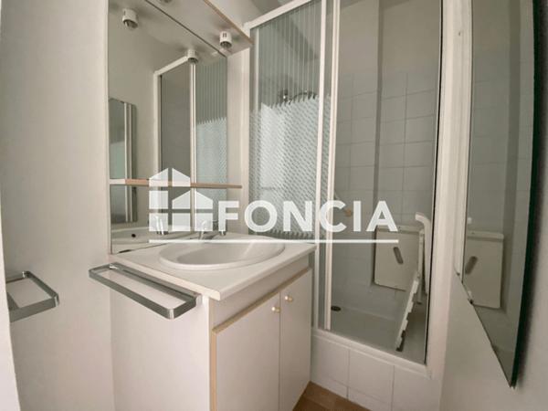 Location Appartement 4 pièces 103.72 m² - 23/25 BD SOUS BLOSSAC Poitiers 86000