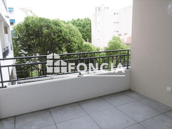 Location Appartement 2 pièces 43.5 m² - 122/128 BOULEVARD MEGE Toulon 83000
