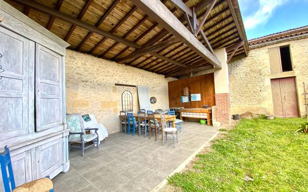 Maison à vendre    6 pièces •  Preignac