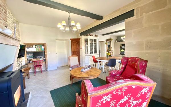 Maison à vendre    6 pièces •  Preignac