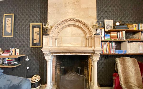 Maison à vendre    6 pièces •  Preignac