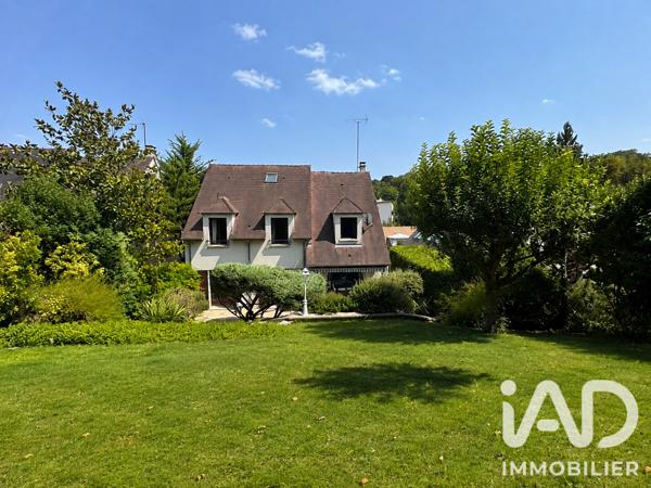 Maison à vendre 8 pièces 172,19 m² La Celle-Saint-Cloud