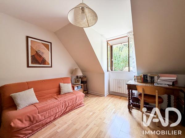Maison à vendre 8 pièces 172,19 m² La Celle-Saint-Cloud
