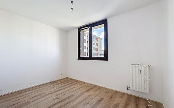 Appartement à louer    4 pièces • 79 m2 Bourg-lès-Valence
