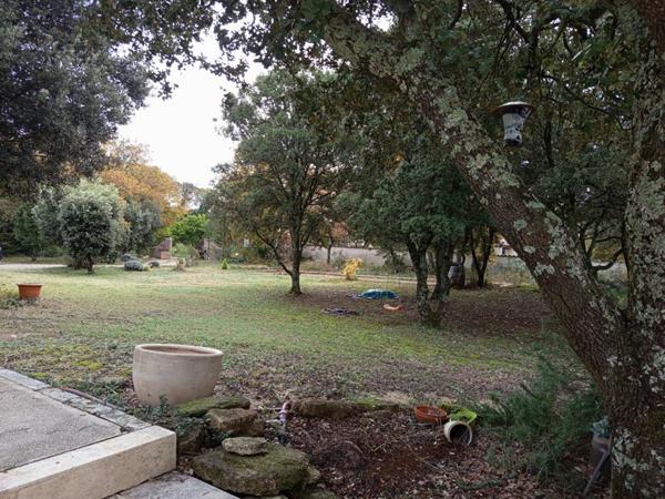 Villa 194m² sur 4500m² de terrain avec piscine Grignan 659 000HAI