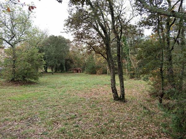 Villa 194m² sur 4500m² de terrain avec piscine Grignan 659 000HAI