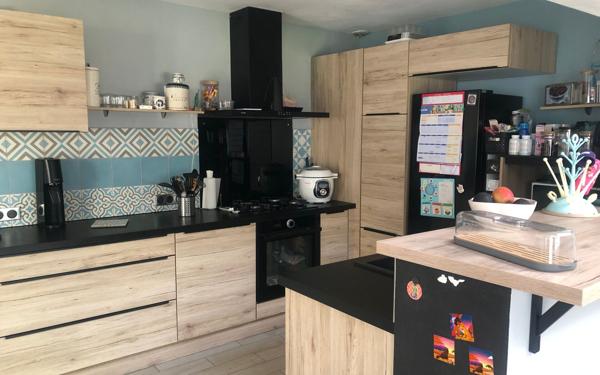 Maison à vendre    4 pièces •  Saint-Rogatien