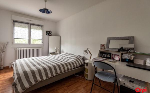 Maison à louer    6 pièces •  Muizon