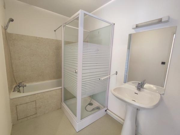 Appartement à vendre |  Tonneins |  2 pièces | 65 m²