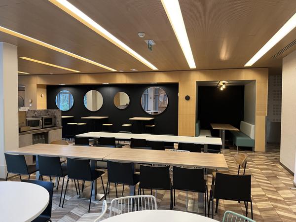 Immeuble de bureaux bénéficiant de belles prestations, à Suresnes, terrasse privative possible