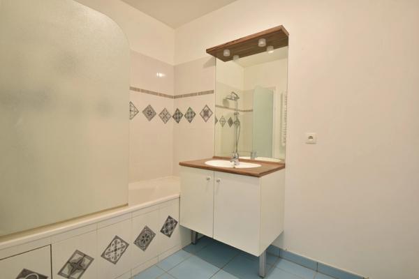 Appartement à vendre 3 pièces PALAISEAU (91), 2 chambres, terrasse, RER à 7 min