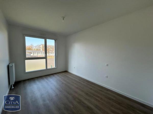 Appartement à louer 4 pièces 92.54m²