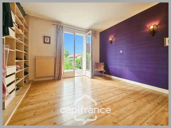 Maison à vendre 7 pièces, 180 m² BUXEROLLES (86), 5 chambres, 2 bureaux, piscine....
