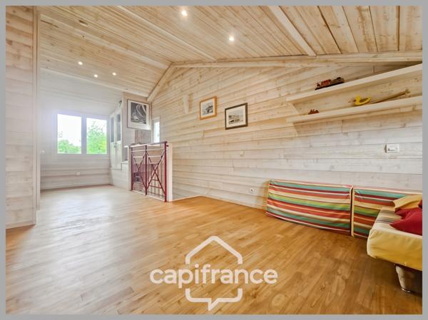 Maison à vendre 7 pièces, 180 m² BUXEROLLES (86), 5 chambres, 2 bureaux, piscine....