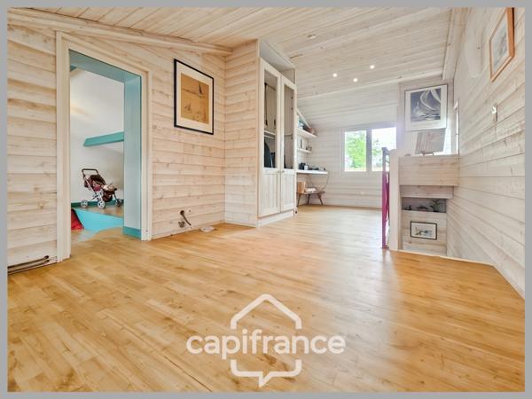 Maison à vendre 7 pièces, 180 m² BUXEROLLES (86), 5 chambres, 2 bureaux, piscine....