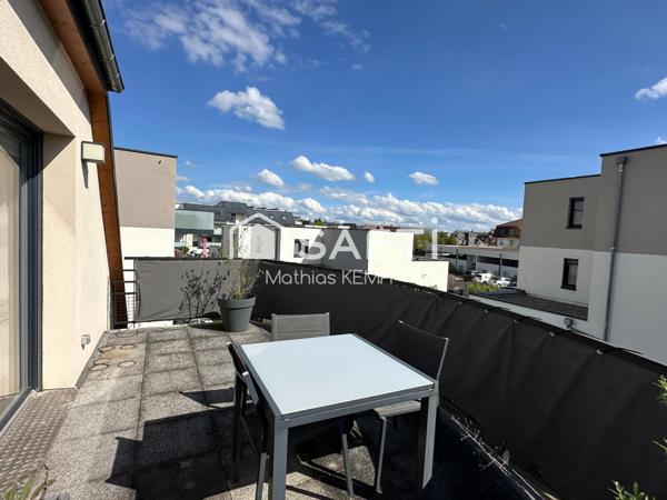 70m² sol - DERNIER ETAGE - BALCON 16m² - PARKING