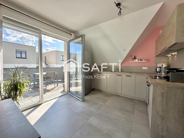 70m² sol - DERNIER ETAGE - BALCON 16m² - PARKING