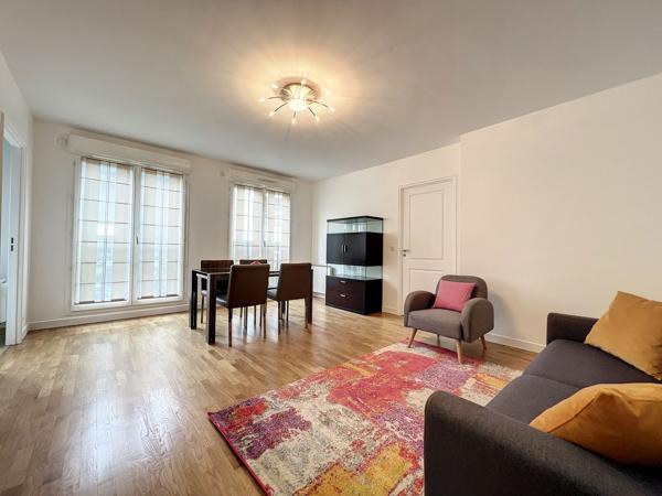 Location
                Appartement50,18 m² - 2 Pièces -
                    ISSY LES MOULINEAUX (92130)