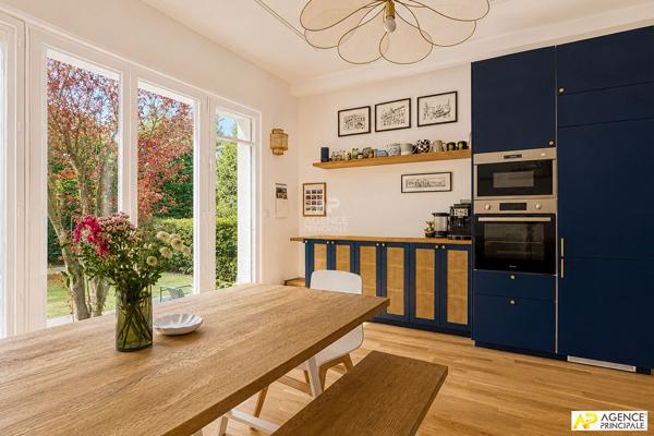 La Celle Saint-Cloud La Châtaigneraie - La Feuillaume sud - Maison 8 pièces 5 chambres, 185 m² habitables sur une parcelle de 460 m² 1 320 000 € **  - Référence  28697