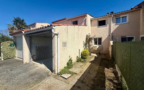 Maison à vendre    4 pièces •  Barbazan-Debat