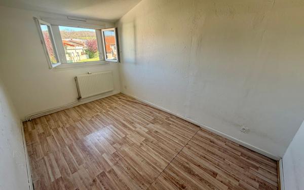 Maison à vendre    4 pièces •  Barbazan-Debat