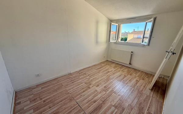 Maison à vendre    4 pièces •  Barbazan-Debat