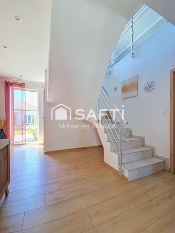 Maison individuelle 8 pièces 190M2