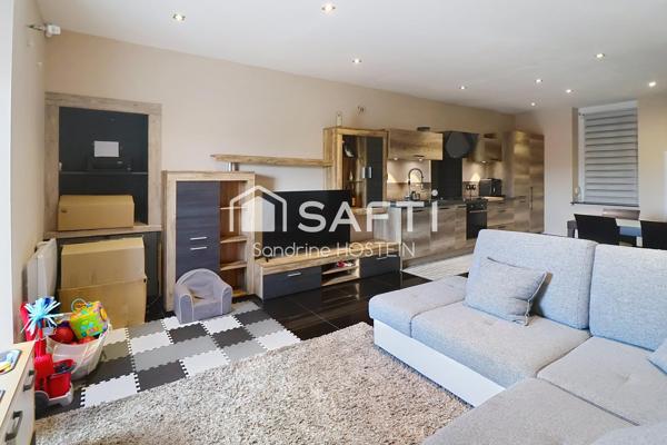 Maison rénovée de 110m2 hab avec 3 chambres, terrasse, jardin et garage