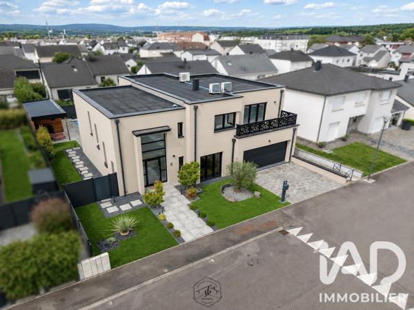 Maison à vendre 7 pièces 247 m² Guénange