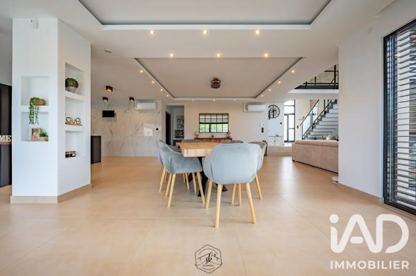 Maison à vendre 7 pièces 247 m² Guénange