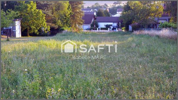 Terrain constructible de 2 114 m² à Laudrefang