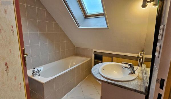 Maison individuelle à vendre à Louhans en Saône-et-Loire (71500), ref : 39064-83