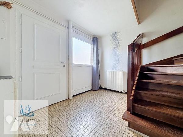 EN EXCLUSIVITE 

À VENDRE - Maison bel étage secteur lycée des Flandres à HAZEBROUCK

Cette...