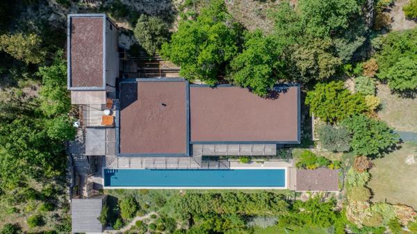 Vente Maison de luxe Malemort-du-Comtat 9 Pièces 200 m²