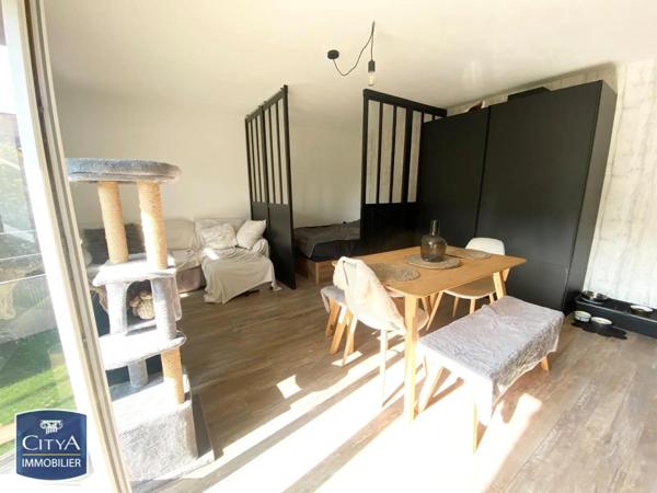 Appartement à louer 1 pièce 36.12m² Valenciennes (59300)
